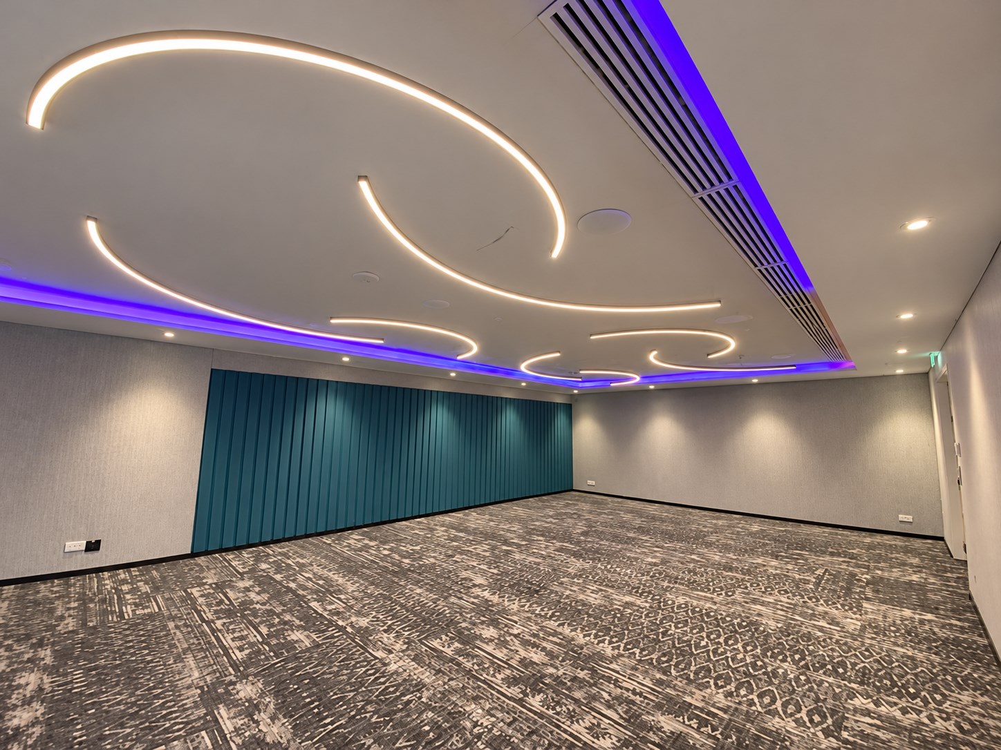 KLCC — Club Suite — photo 2